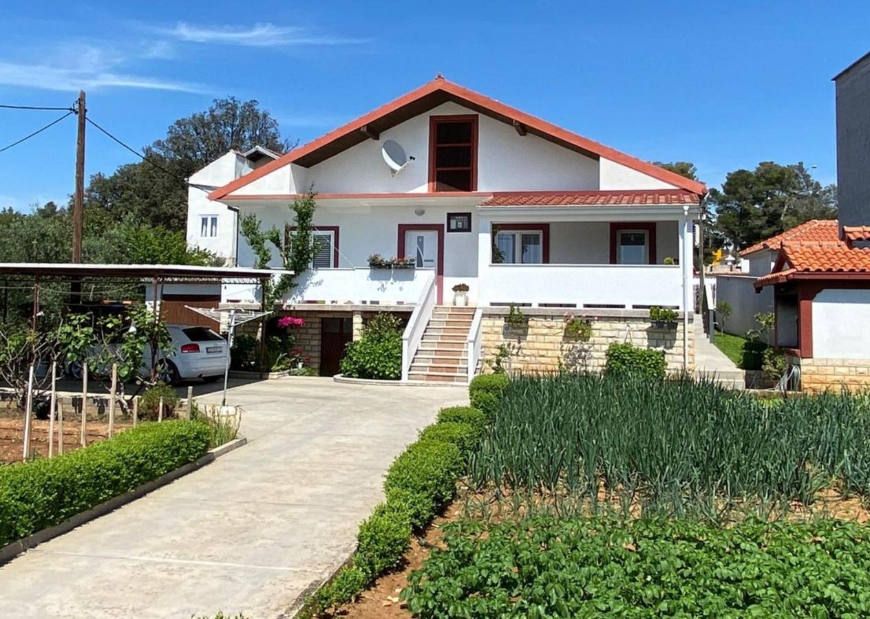 Floyd Apartment Bibinje Exterior photo